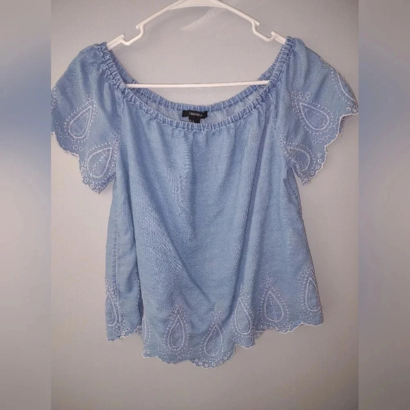 Forever 21 Tops - Forever 21 embroidered eyelet light blue  top Y2K cottagecore women's small
